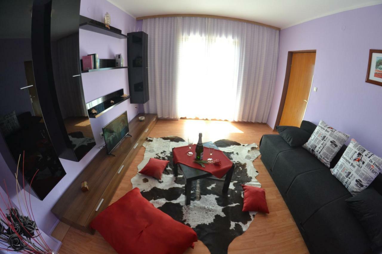 Apartman Jadranka Palit Екстер'єр фото