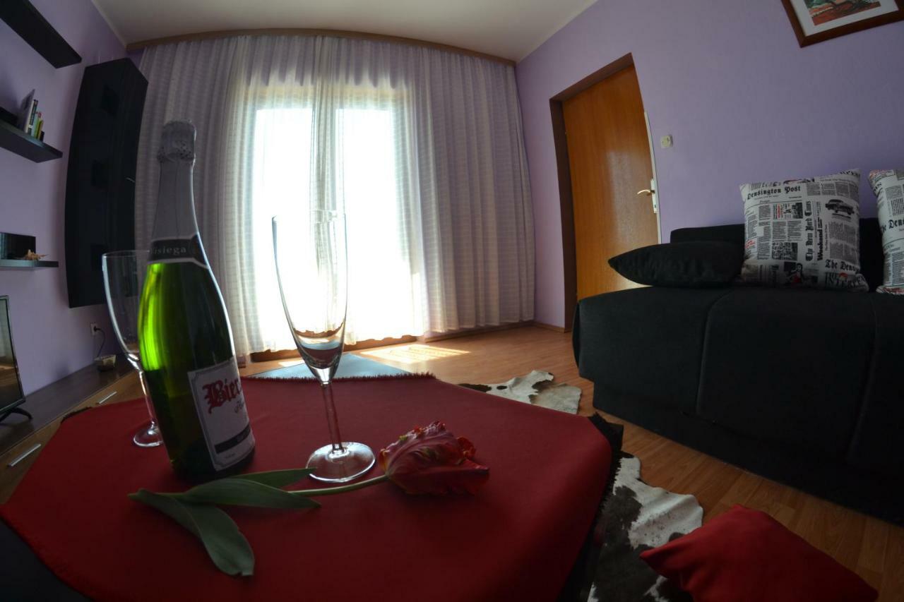 Apartman Jadranka Palit Екстер'єр фото
